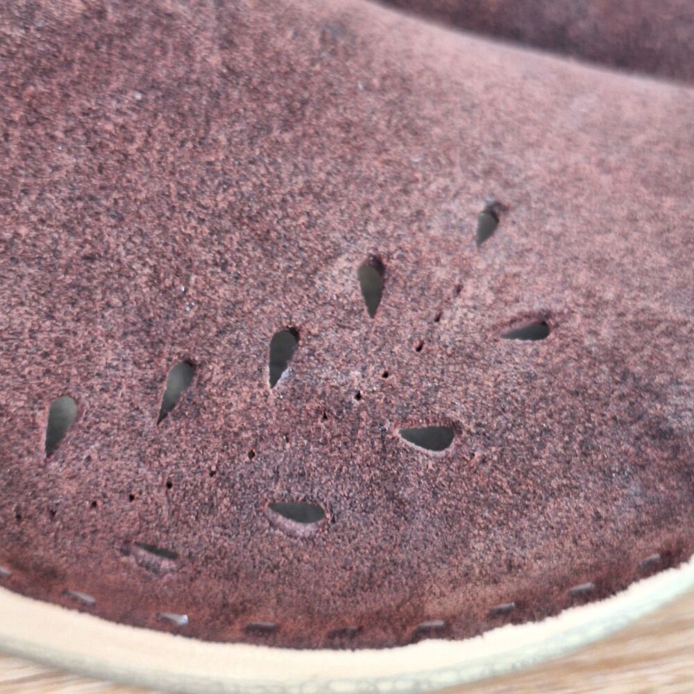 Sven Women's EU 40 Slip-On Suede Clogs Brown Leaf Punch Detail Leather Lined - Picture 9 of 13